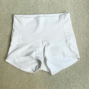 Lululemon shorts size 6